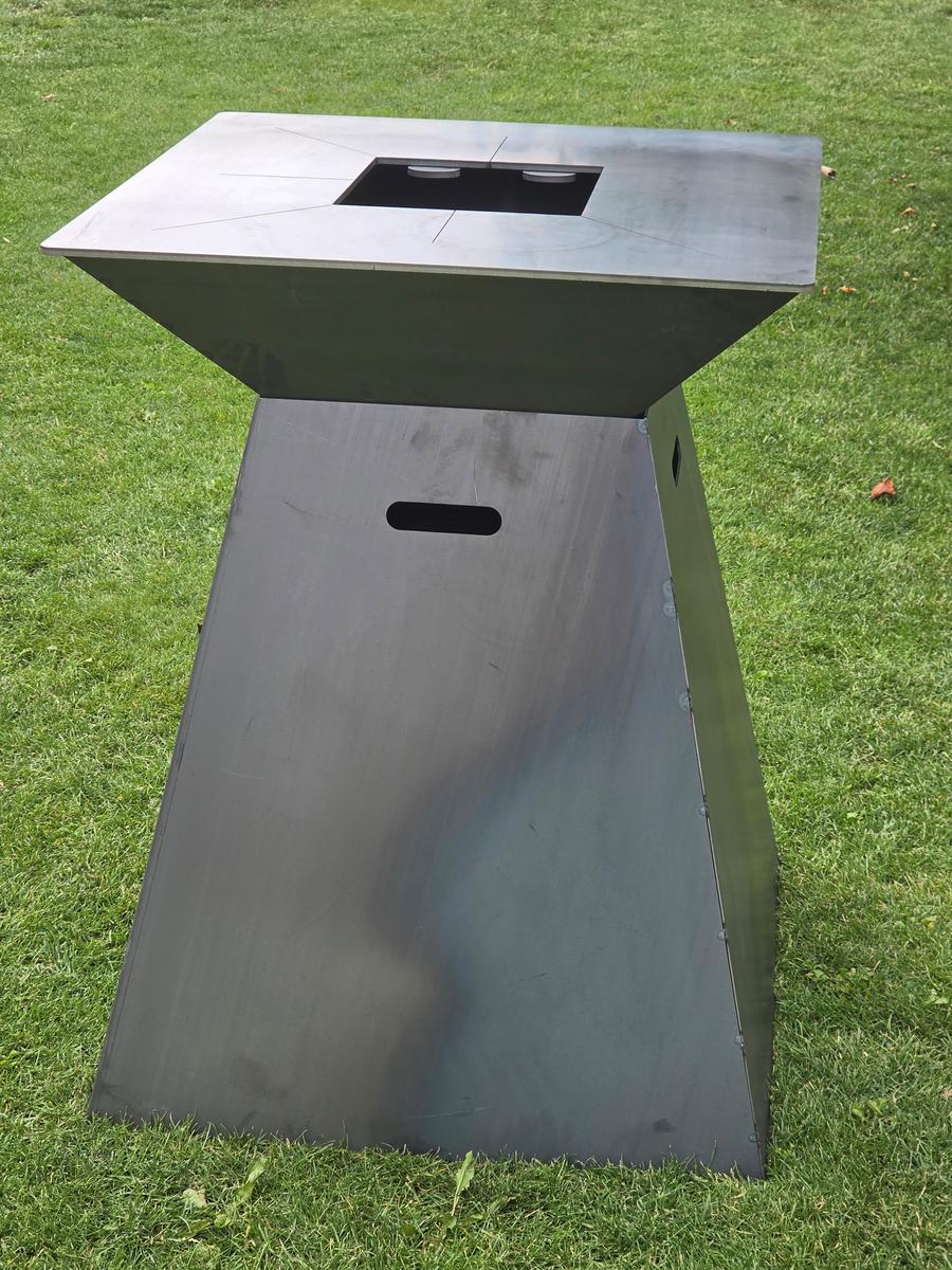 BBQ / Plancha FireSteel Square ONE