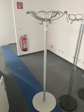 Kleiderst�nder