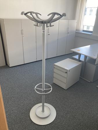 Kleiderst�nder
