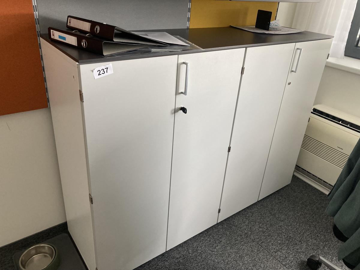2teilige Aktenschrank-Kombination, Ma&szlig;e: ca. 160 x 45 x 115 cm, Platte durchgehend?d=2026-09-01 16:58:51