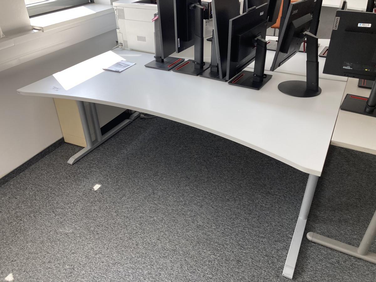 Schreibtisch ohne R&uuml;ckwand, geschwungen, Ma&szlig;e: ca. 180 x 85 x 100 cm?d=2026-09-01 16:58:44