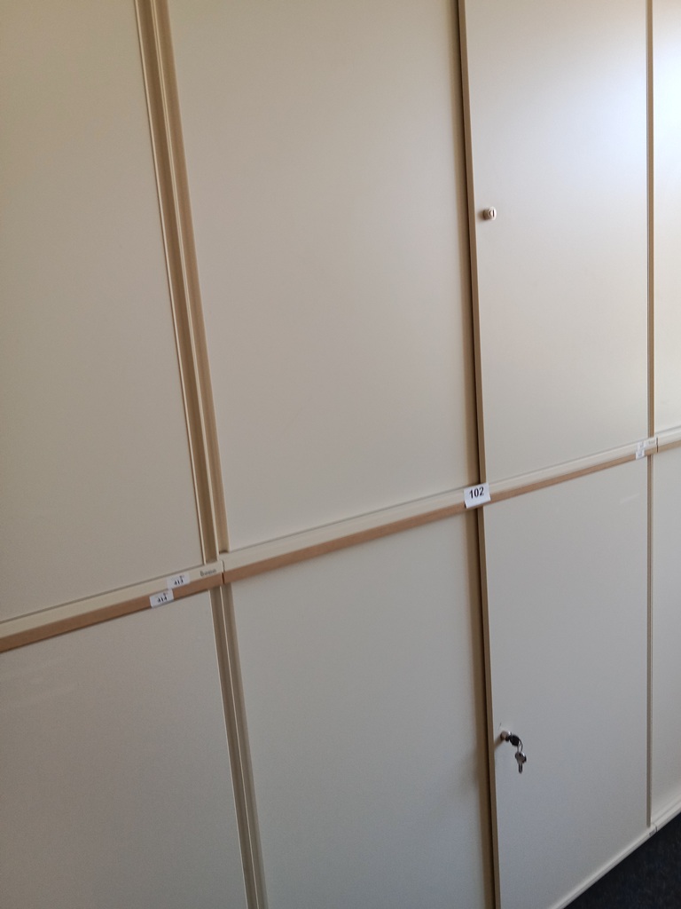 BENE Aktenschrank, 6 Ordnerh&ouml;hen, 2teilig, bestehend aus Ober- und Unterschrank, Ma&szlig;e gesamt ca. B 120 x T 44 x H 226 cm