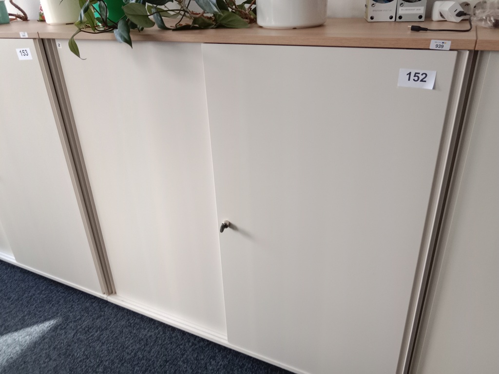 BENE Aktenschrank, 3 Ordnerh&ouml;hen, Ma&szlig;e B 120 x T 44 x H 113 cm