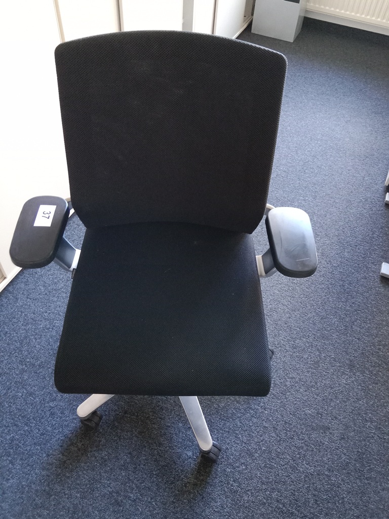 B&uuml;rodrehstuhl