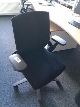 Bürodrehstuhl Bürodrehstuhl