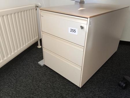 BENE Rollcontainer, Maße: ca T 80 cm x B 43 cm BENE Rollcontainer, Maße: ca T 80 cm x B 43 cm