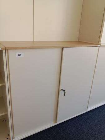 BENE Aktenschrank, 3 Ordnerhöhen, Maße B 120 x T 44 x H 113 cm BENE Aktenschrank, 3 Ordnerhöhen, Maße B 120 x T 44 x H 113 cm