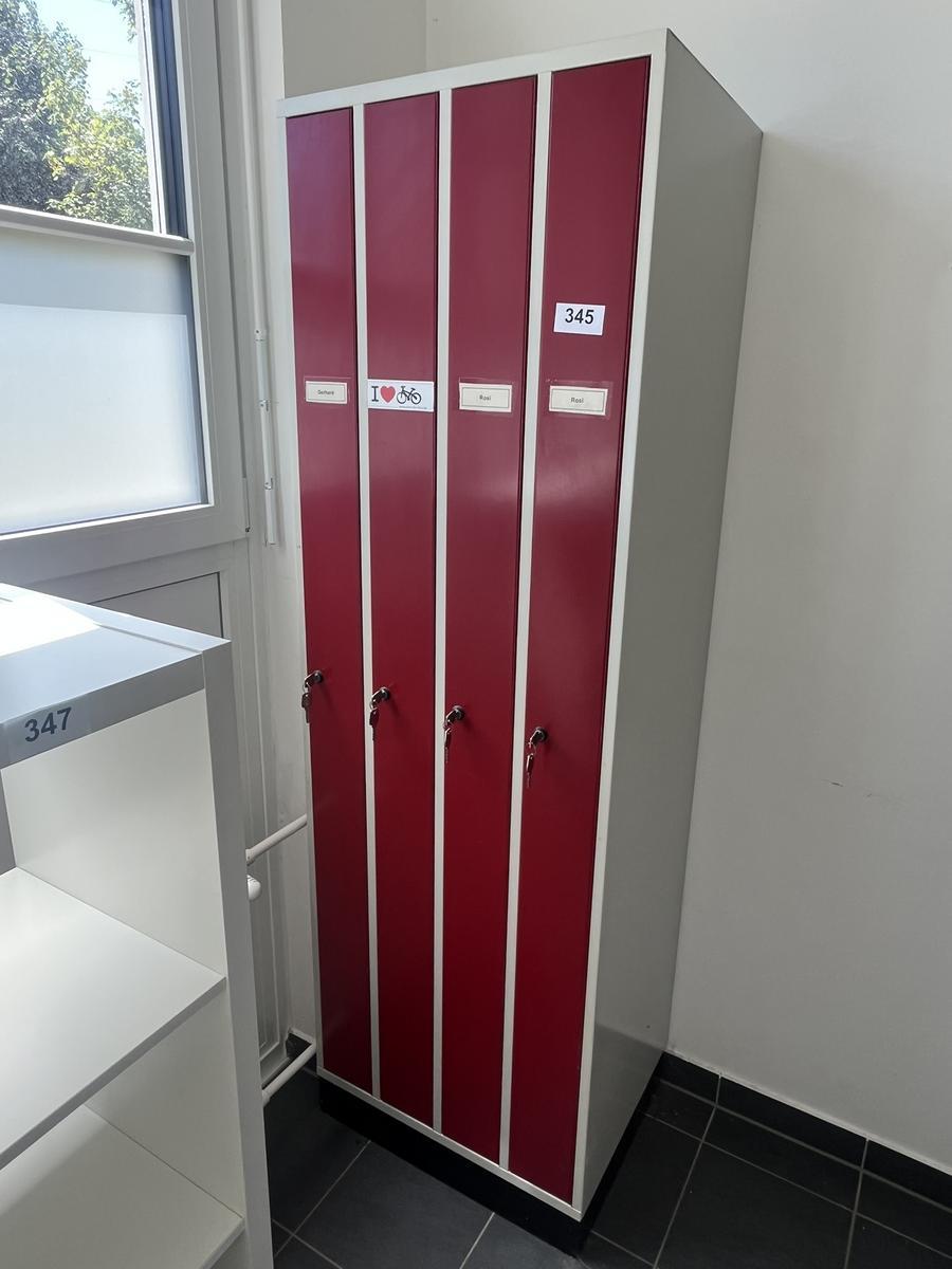 5 teiliger Umkleideschrank mit Schl&uuml;ssel ca. 62/50/195 cm