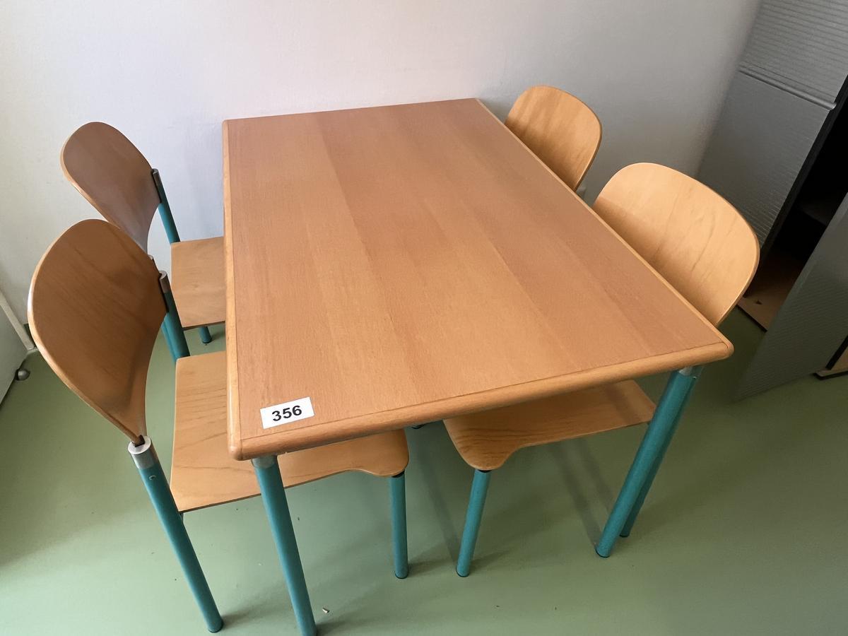 Sozialraumtisch ca. 120x80 cm mit 6 Stapelst&uuml;hlen?d=2026-09-07 19:55:55