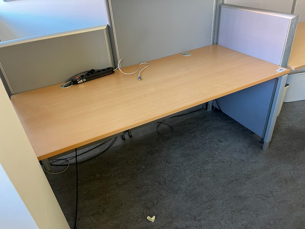 BENE Schreibtisch ca. 180 x 80 cm