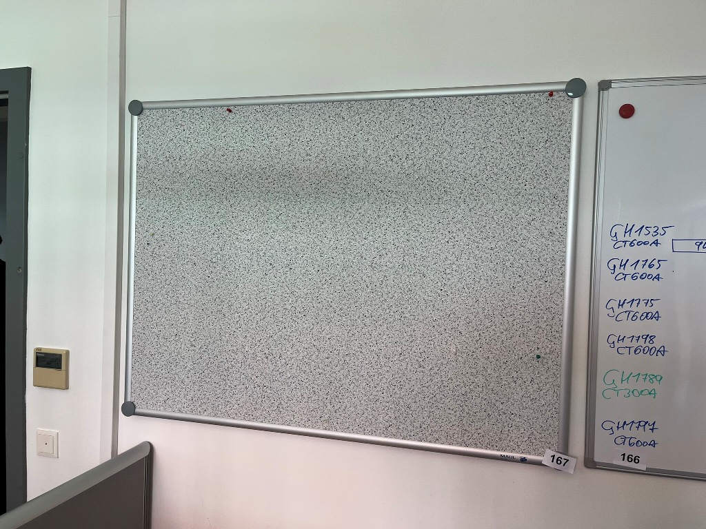 Pinnwand 120 x 90 cm