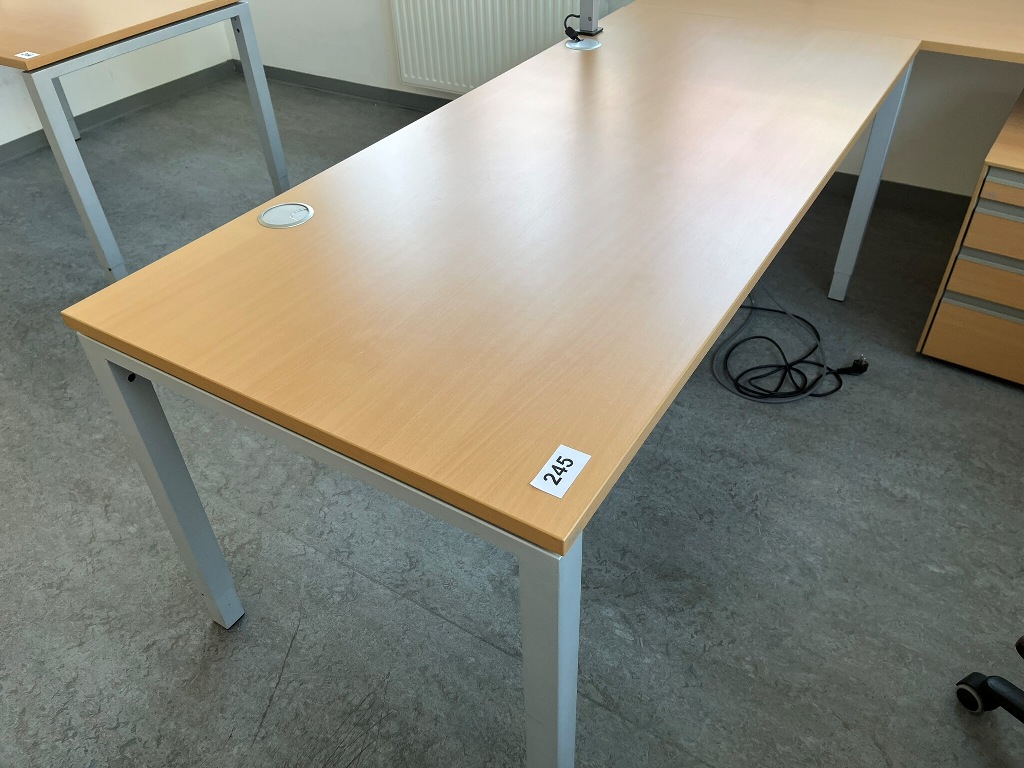 BENE Schreibtisch ca. 180 x 80 cm