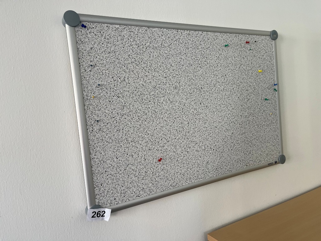 Pinnwand 90 x 60 cm?d=2026-09-09 13:02:23