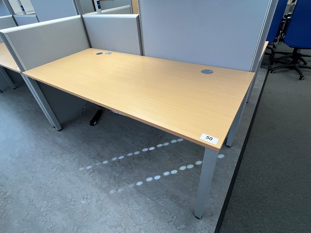 BENE Schreibtisch ca. 180 x 80 cm