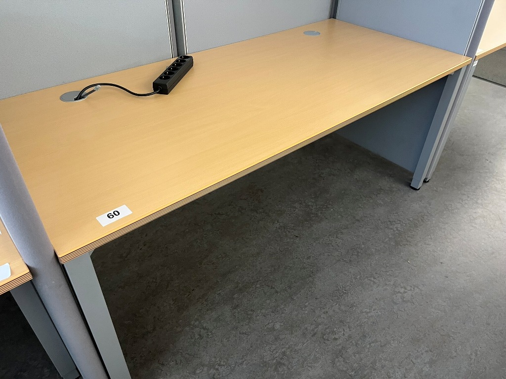 BENE Schreibtisch ca. 180 x 80 cm