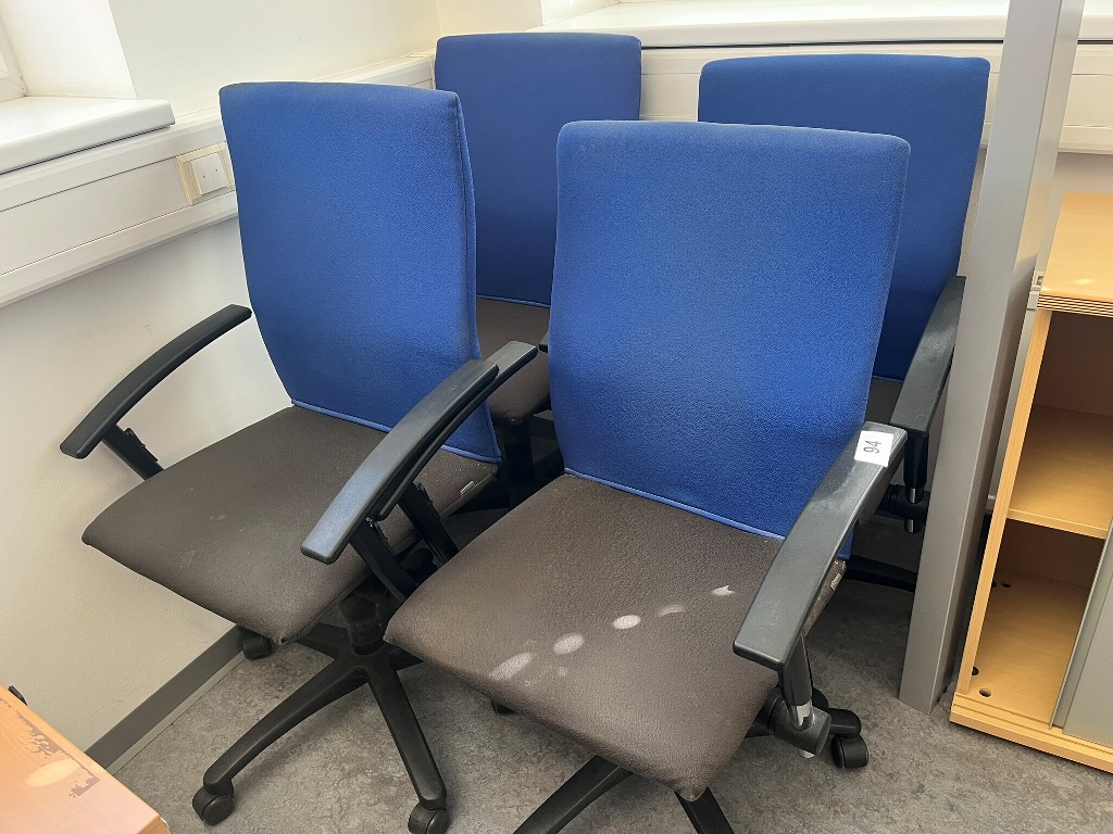 4 Stk. B&uuml;rodrehst&uuml;hle SATO mit starken Gebrauchsspuren