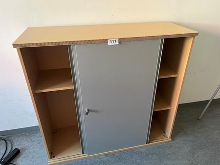 BENE Aktenschrank, 3 Ordnerhöhen, Maße: ca. 120 x 45 x 115 cm BENE Aktenschrank, 3 Ordnerhöhen, Maße: ca. 120 x 45 x 115 cm