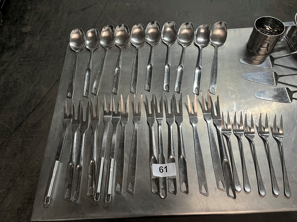 30teiliges Bratset