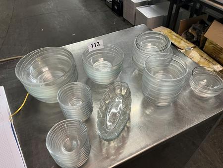 ca. 30 Stk. Posten Glassch�sseln