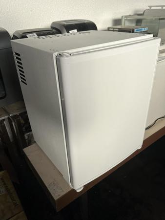 2 Stk. Minik�hlschr�nke Fab. Kreutzer, Modell Eco-Greenstar 30, Ma�e ca. 40 x 40 x 50 cm