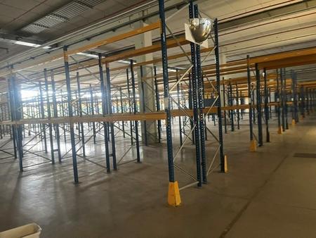 24.30 lfm Jungheinrich Schwerlastregal, bestehend aus 10 Jungheinrich Regalstehern 3750 mm und 36 Stk. Einh�ngebalken und Sicherungen, 2 Paletten, Ware demontiert