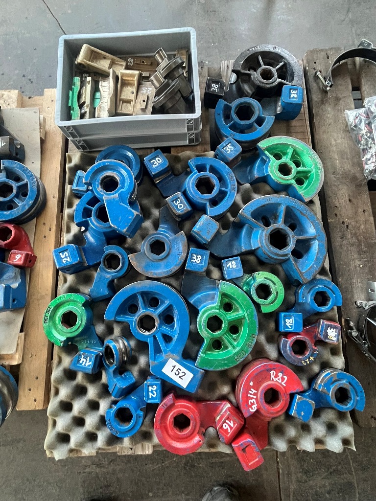 1 Palette Rohrbiegemaschinen-Zubeh&ouml;r