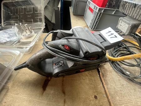 Skil  Handschleifmaschine 900 W
