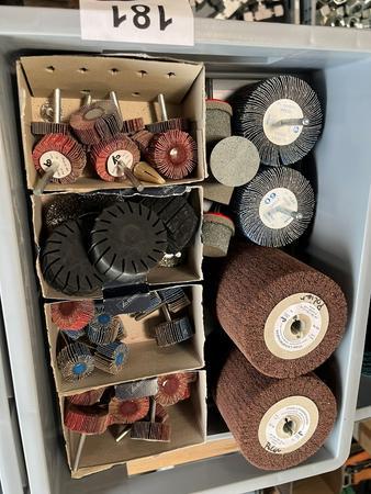 1 Kassette mit Schleifmitteln