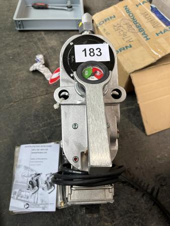 HydacTyp MFU 15 mobile Filtration-Unit, zum Bef�llen von Hydrauliksystemen, sp�len kleiner Hydraulikanlagen sowie zu deren Abreinigung im Nebenstrom.