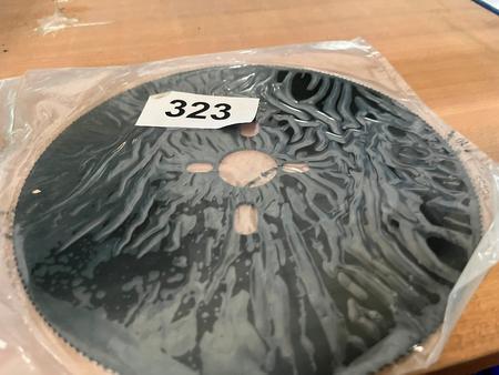 4 St�ck Metall Kreiss�gebl�tter , neu