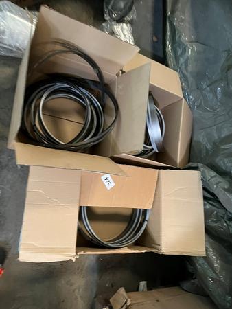 5 Karton mit Metalls�geb�ndern Spiral