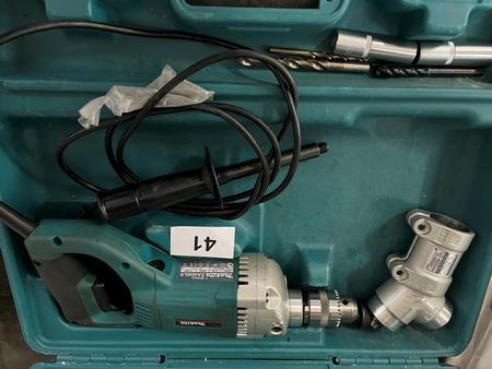 Makita Schlagbohrmaschine mit Koffer Typ DA 4000 LR, 710 W mit Zubeh�r