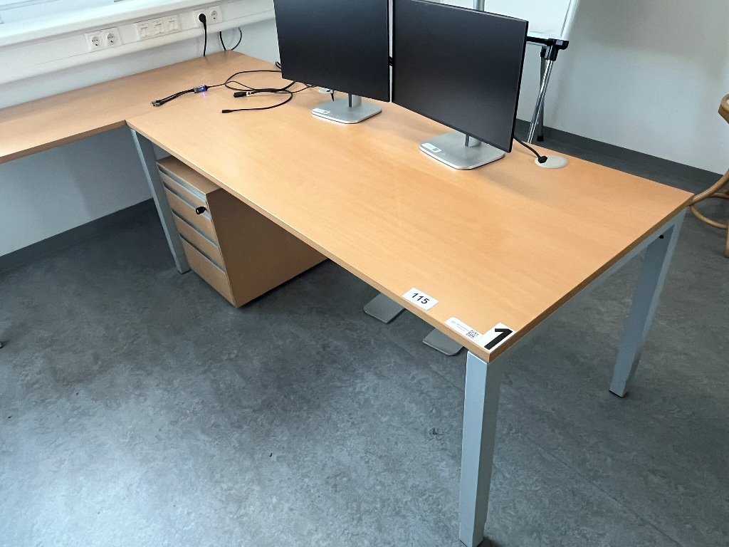 L-f&ouml;rmiger Schreibtisch, Ma&szlig;e: 180 x 80 cm und 160 x 60 cm