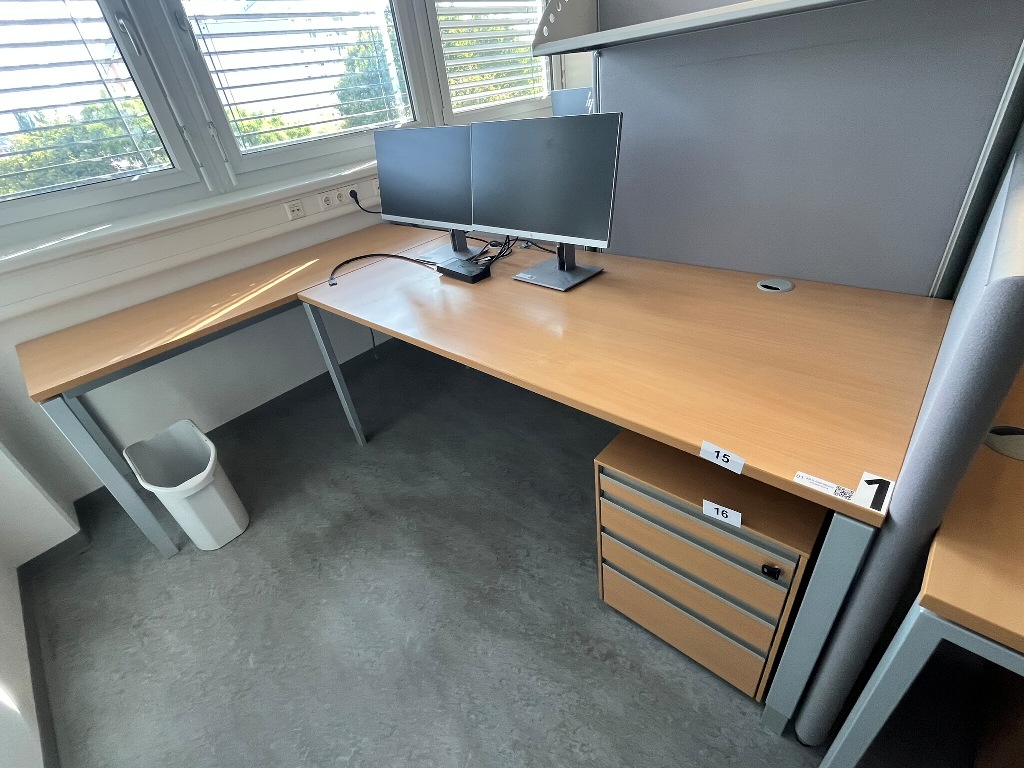 L-f&ouml;rmiger Schreibtisch, Ma&szlig;e: 180 x 80 cm und 160 x 60 cm