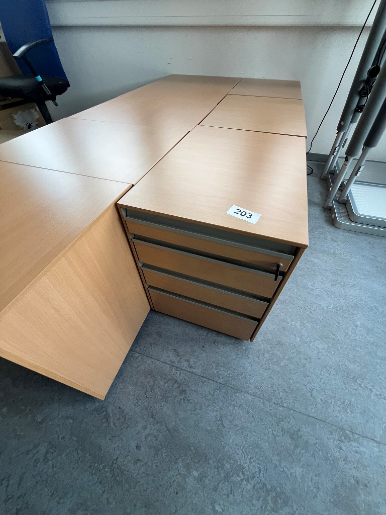 4 Stk. Hali Rollcontainer?d=2026-09-23 14:42:01