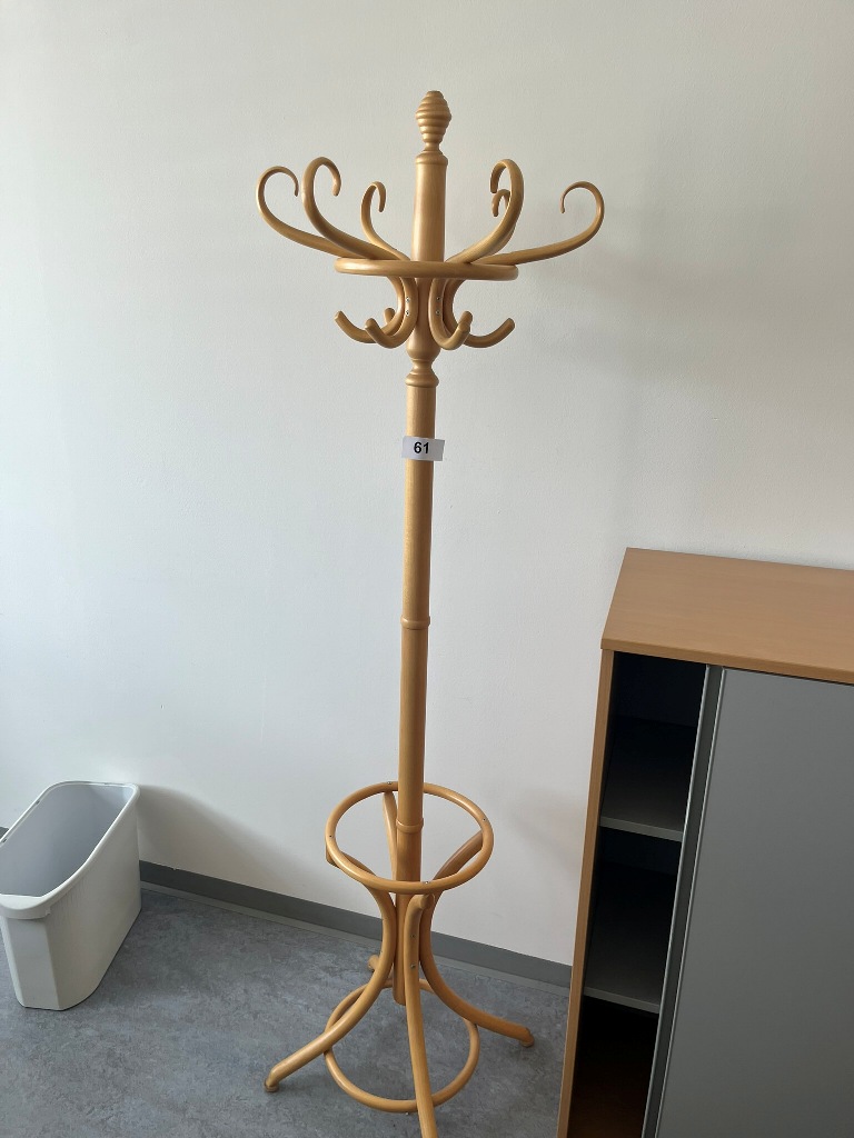 Kleiderst&auml;nder in Holz Altwiener Stil