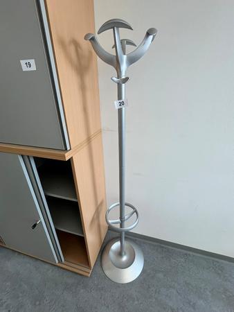 Kleiderst�nder