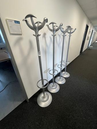 4 Stk. Kleiderst�nder