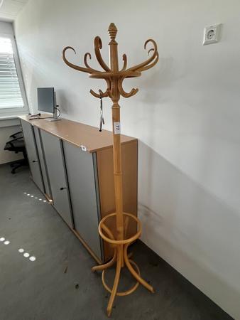 Kleiderst�nder in Holz Altwiener Stil