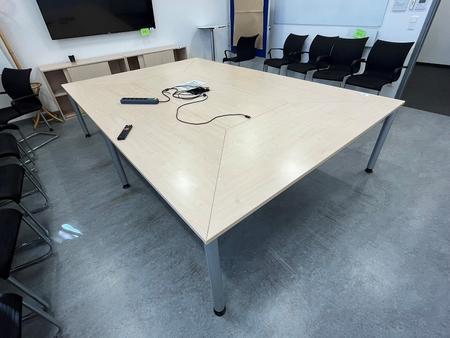 5teiliger Konferenztisch ca. 300 x 200 cm