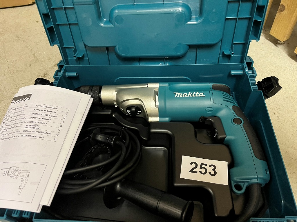 Makita Schlagbohrmaschine Typ HP2051HJ  im Koffer