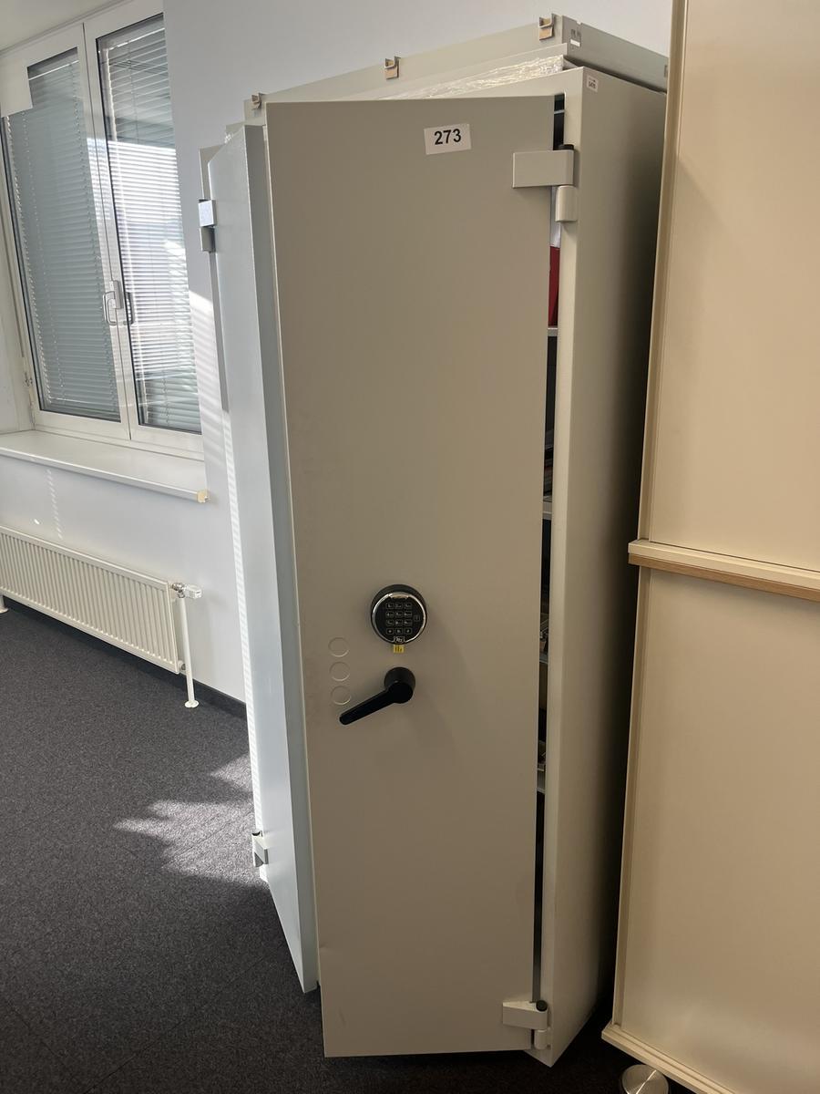 WERTHEIM Schrank mit Doppelt&uuml;re ca. 190/55/95 cm Gewicht:ca. 250 kg mit Zahlencode - &Uuml;bergabe auf EURO Palette - Lift vorhanden