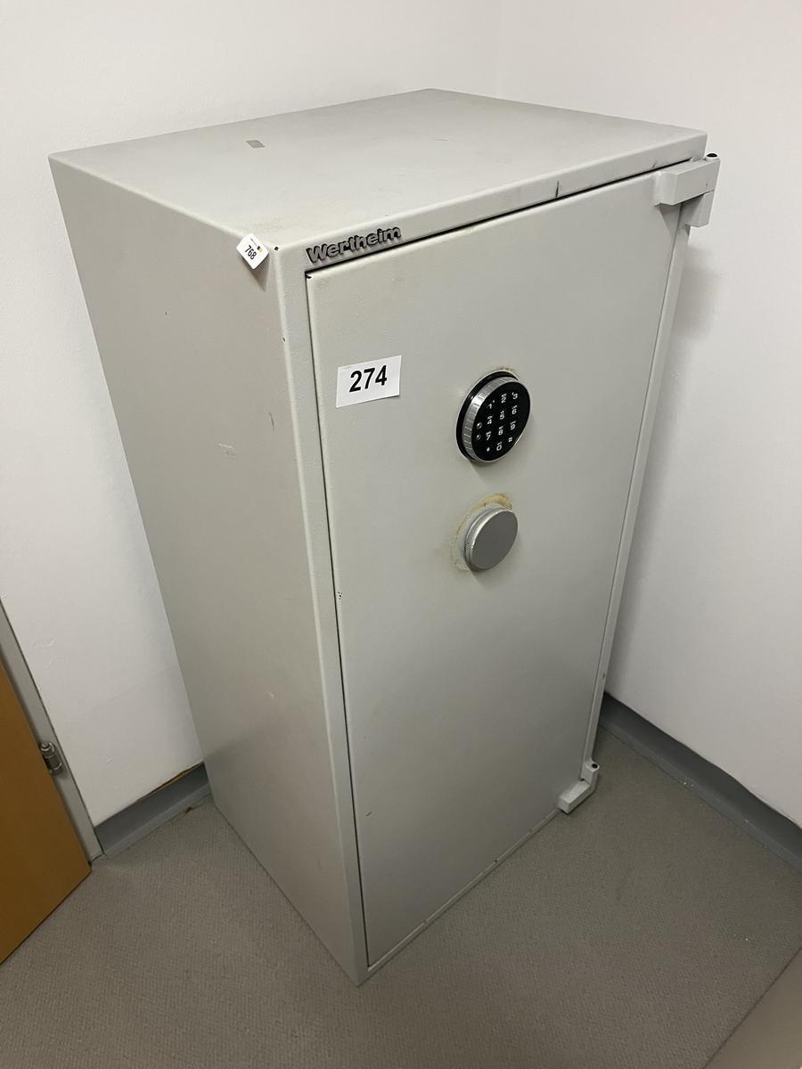 WERTHEIM Schrank mit Zahlencode ca. 55/44/113 cm ca. 150 kg - &Uuml;bergabe auf EURO Palette - Lift vorhanden?d=2026-10-17 15:42:31