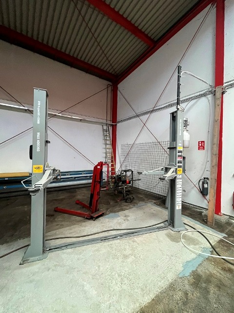 Marelli MM Superlift Hebeb&uuml;hne  4000 B, BJ. 2025 - 10, Kapazit&auml;t bis4000 kg, 380 V, 50 Hz, 2,2 KW, 589 kg