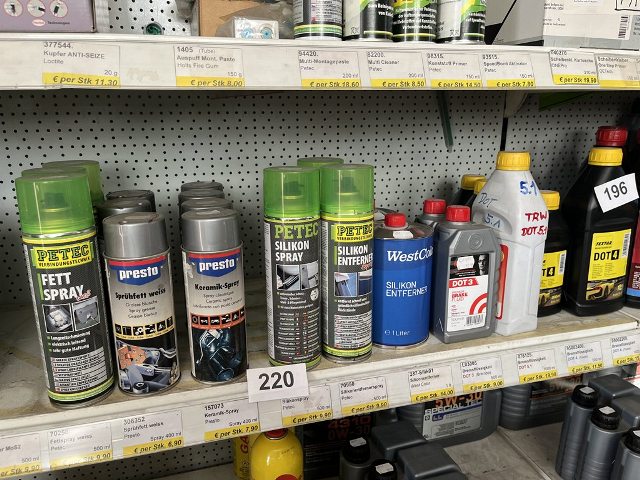 Regalinhalt mit Fett- und Silikonspray?d=2026-10-22 15:54:39