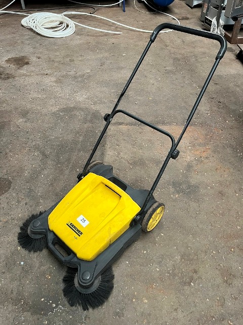 K&auml;rcher Kehrmaschine S 650?d=2026-10-22 15:55:28