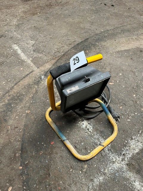 Bauscheinwerfer 230 V?d=2026-10-22 15:55:27
