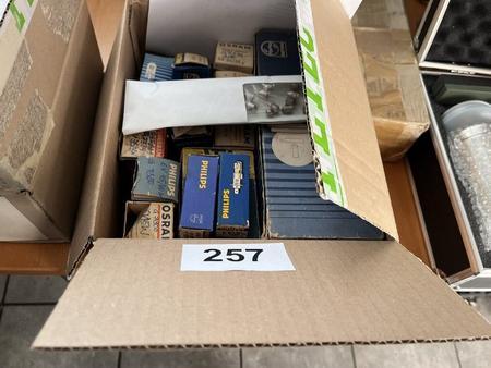 Posten mit Philips Sicherungen