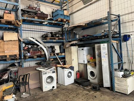 ca. 18 lfm Palettenregale ca. 5 m H�he, 14 Balken 3 m, 12 Steher