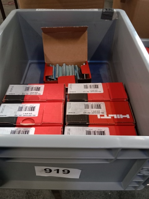 ca. 350 Stk. Hilti Gewindebolzen M10 x 60